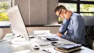 ergonomia laboral para empresas 5 razones para invertir en ergonomia