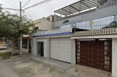 laboratorio cerca de mi en la victoria lima